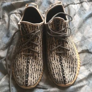 Yeezy Boost 350 Turtle Dove